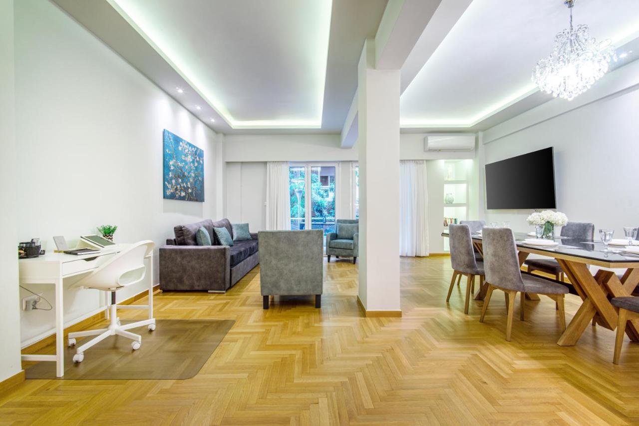 Apartament Urban Luxury On A Quiet Street In The Center Of Ateny Zewnętrze zdjęcie
