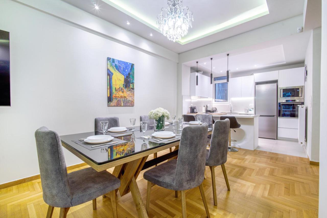 Apartament Urban Luxury On A Quiet Street In The Center Of Ateny Zewnętrze zdjęcie
