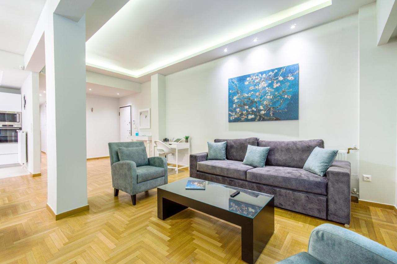 Apartament Urban Luxury On A Quiet Street In The Center Of Ateny Zewnętrze zdjęcie