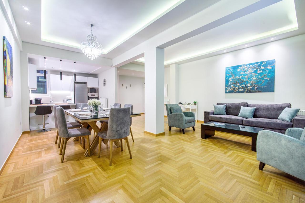 Apartament Urban Luxury On A Quiet Street In The Center Of Ateny Zewnętrze zdjęcie