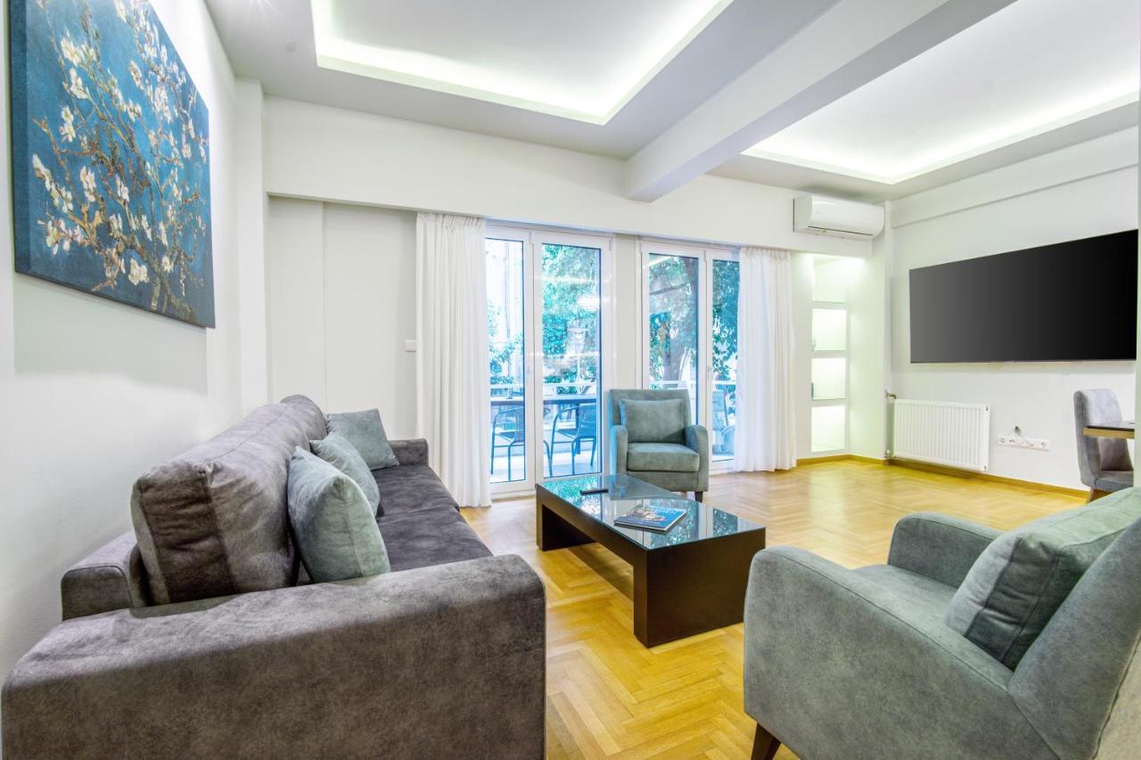 Apartament Urban Luxury On A Quiet Street In The Center Of Ateny Zewnętrze zdjęcie